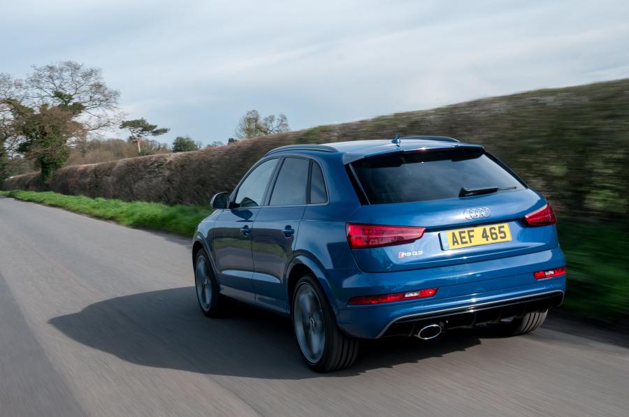  Audi RS Q3 Performance (8U) 2016 года  (UK) (фото 4 из 9)